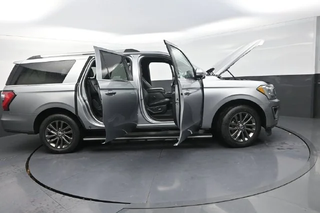 Used 2020 Silver Ford Limited image 46