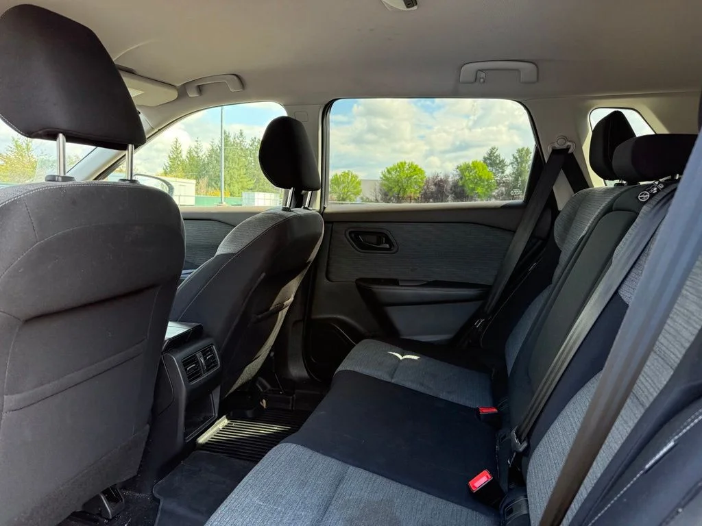 Used 2021 Gun Metallic Nissan S image 18