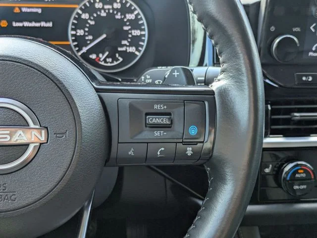 Used 2023 Blue Nissan SL image 15
