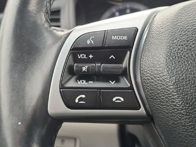 Used 2019 Red Hyundai SEL image 14