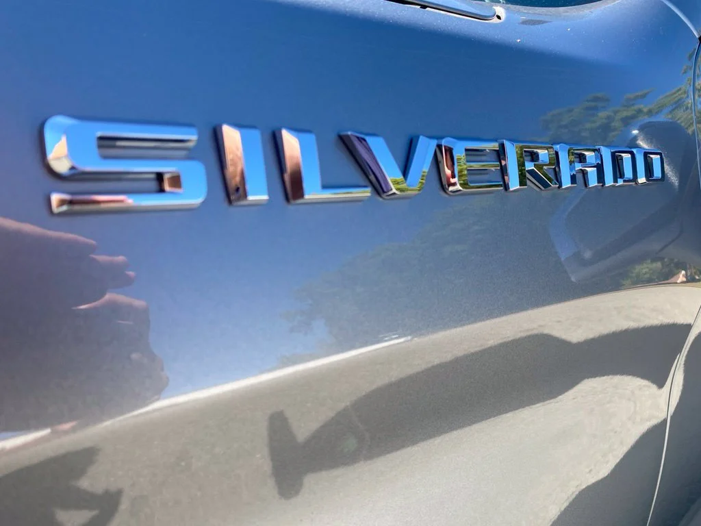 Used 2024 Sterling Gray Metallic Chevrolet LT (2FL) image 37