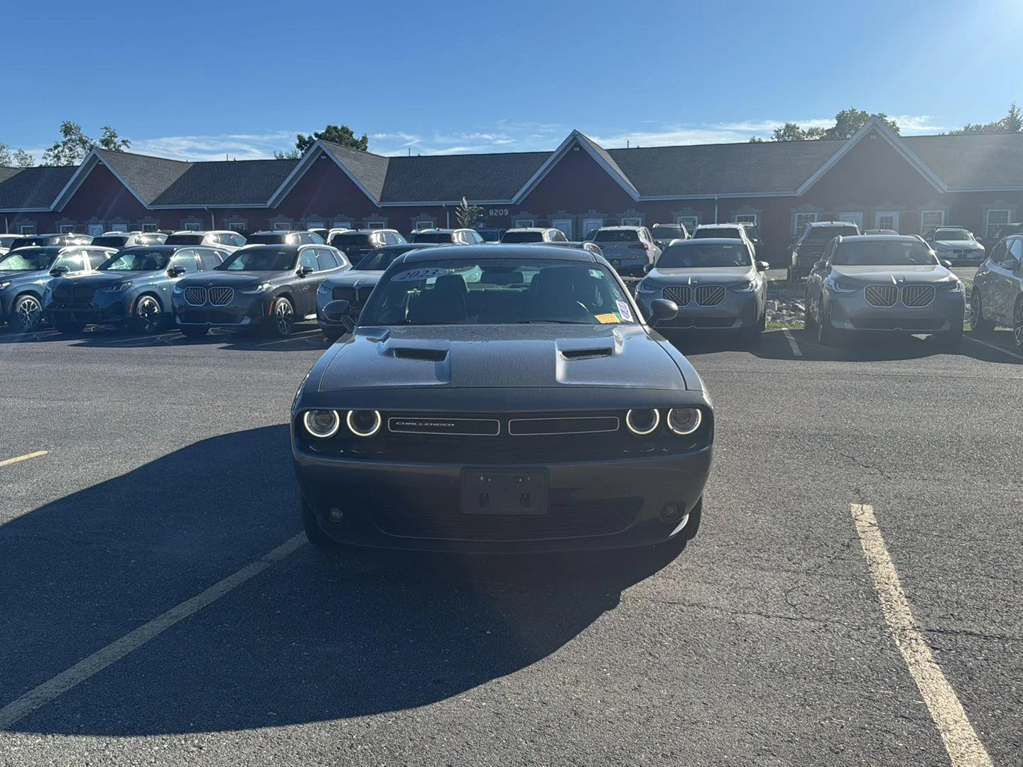 Used 2023 Granite Pearlcoat Dodge SXT image 8