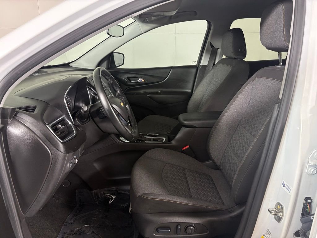 Used 2024 White Chevrolet LT image 16