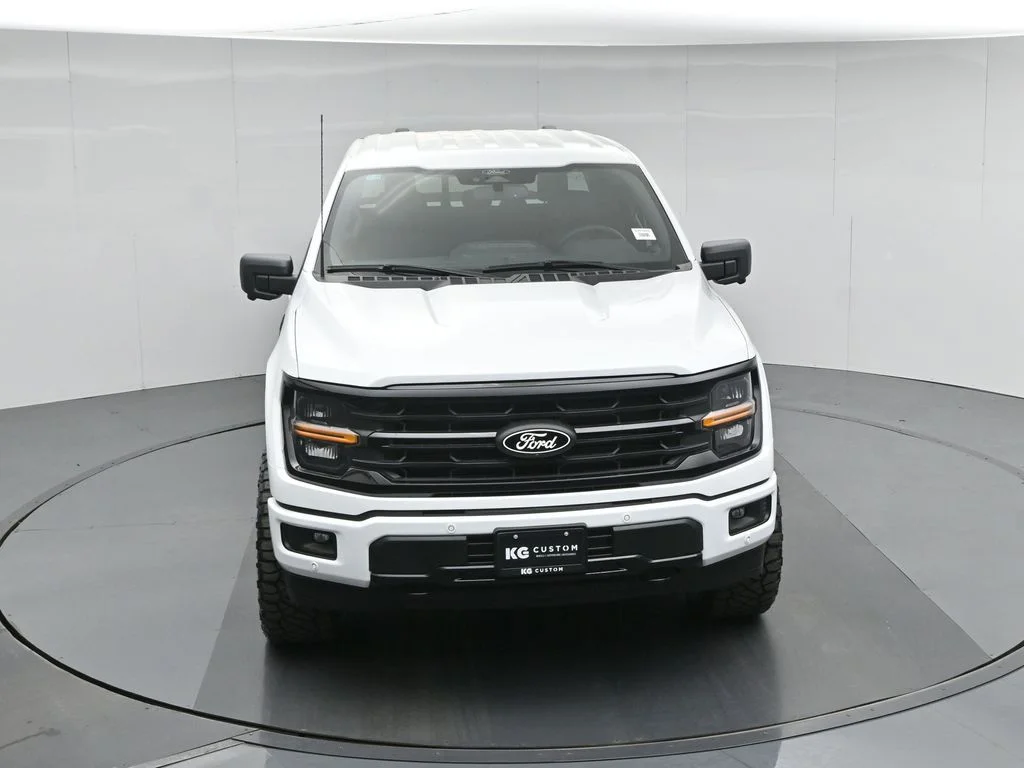 New 2026 Oxford White Ford XLT image 38