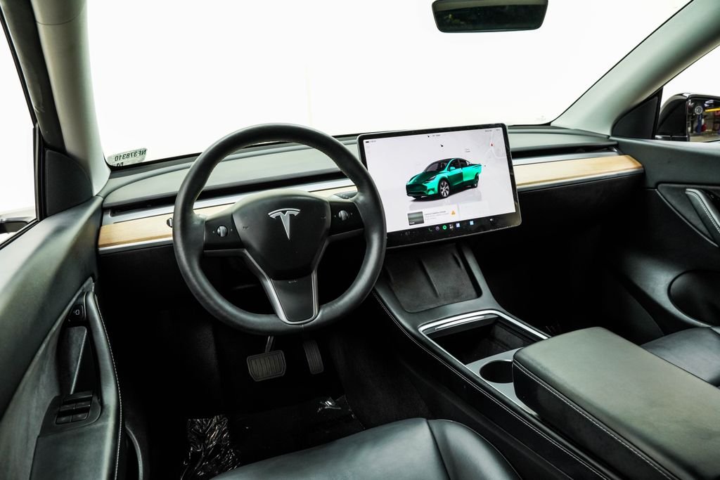 Used 2022 Black Tesla Long Range image 5
