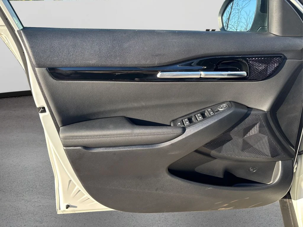 2025 Kia Seltos S - Photo 14