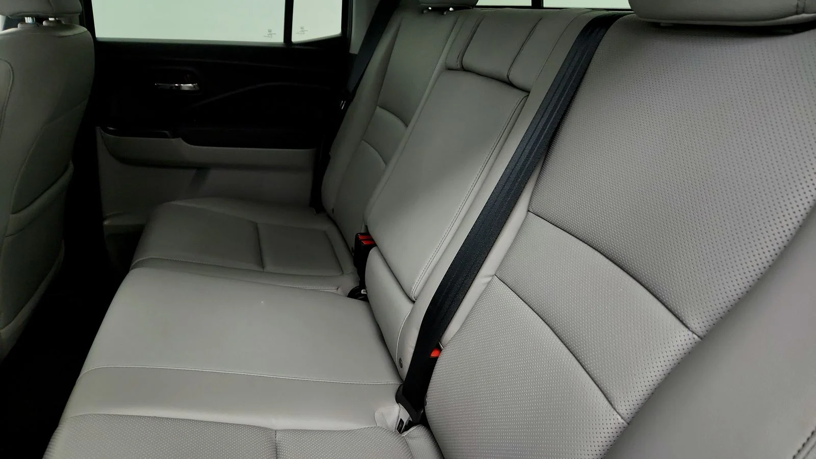 Used 2019 Silver Honda RTL-E image 39
