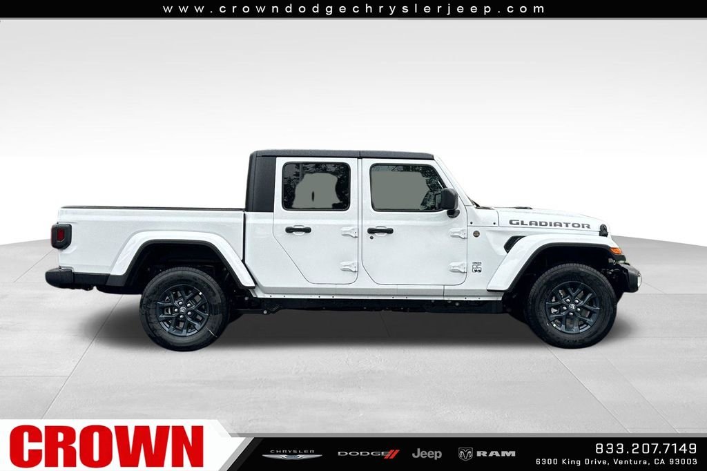 New 2026 Bright White Clear-Coat Exterior Paint Jeep 85th Anniversary Edition image 2