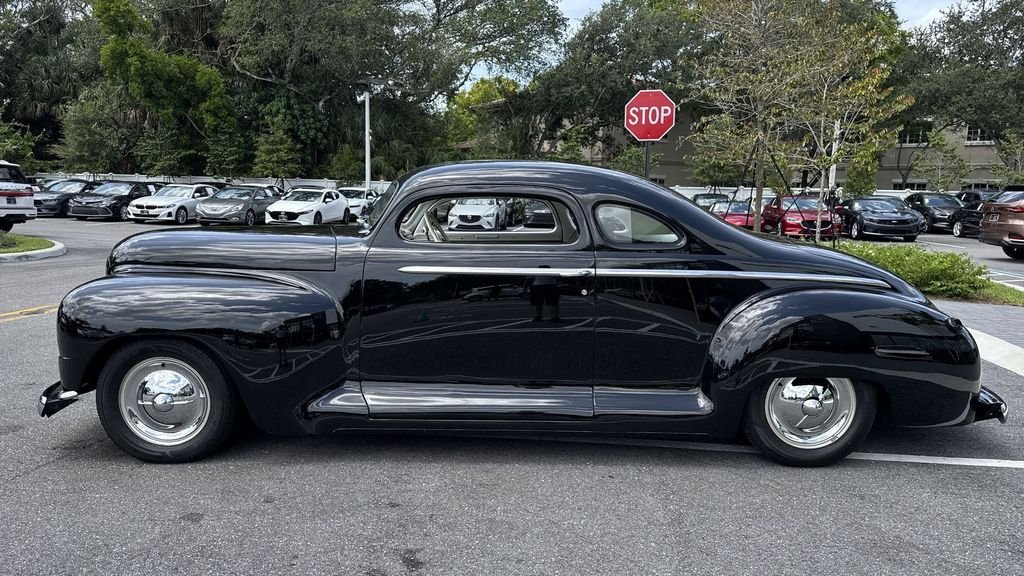2022 Chrysler Voyager LX - Photo 11
