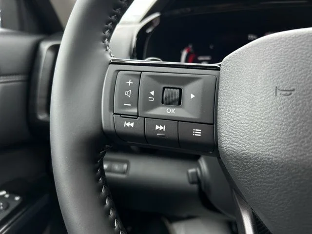2026 Nissan Pathfinder Platinum - Photo 36