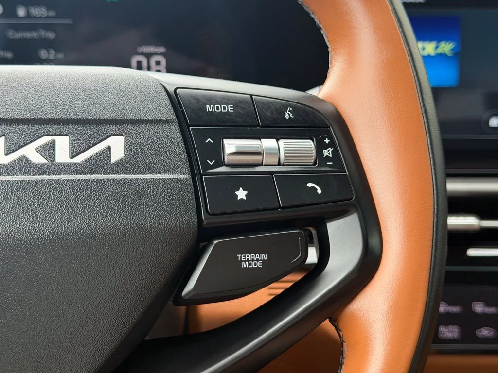 Used 2026 Gray Kia X-Line image 19