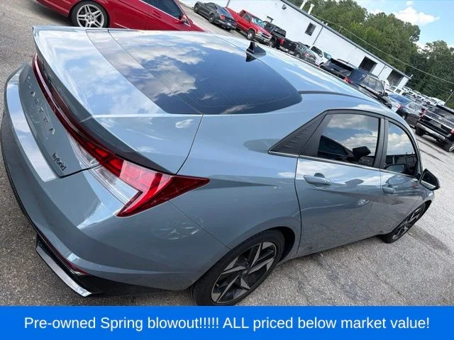 Used 2023 Gray Hyundai Limited image 8