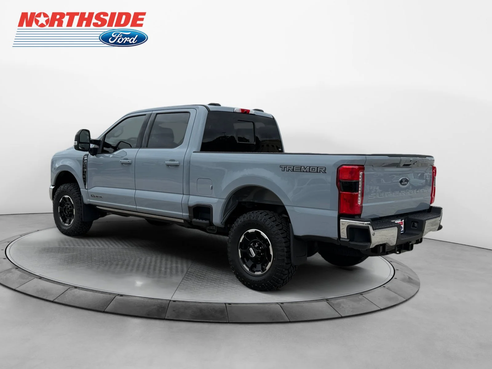 New 2026 Glacier Gray Metallic Tri-Coat Ford LARIAT image 5