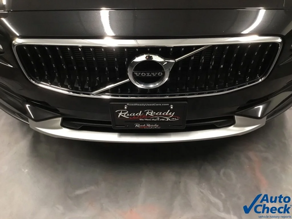 Used 2020 Black Volvo T6 AWD image 19