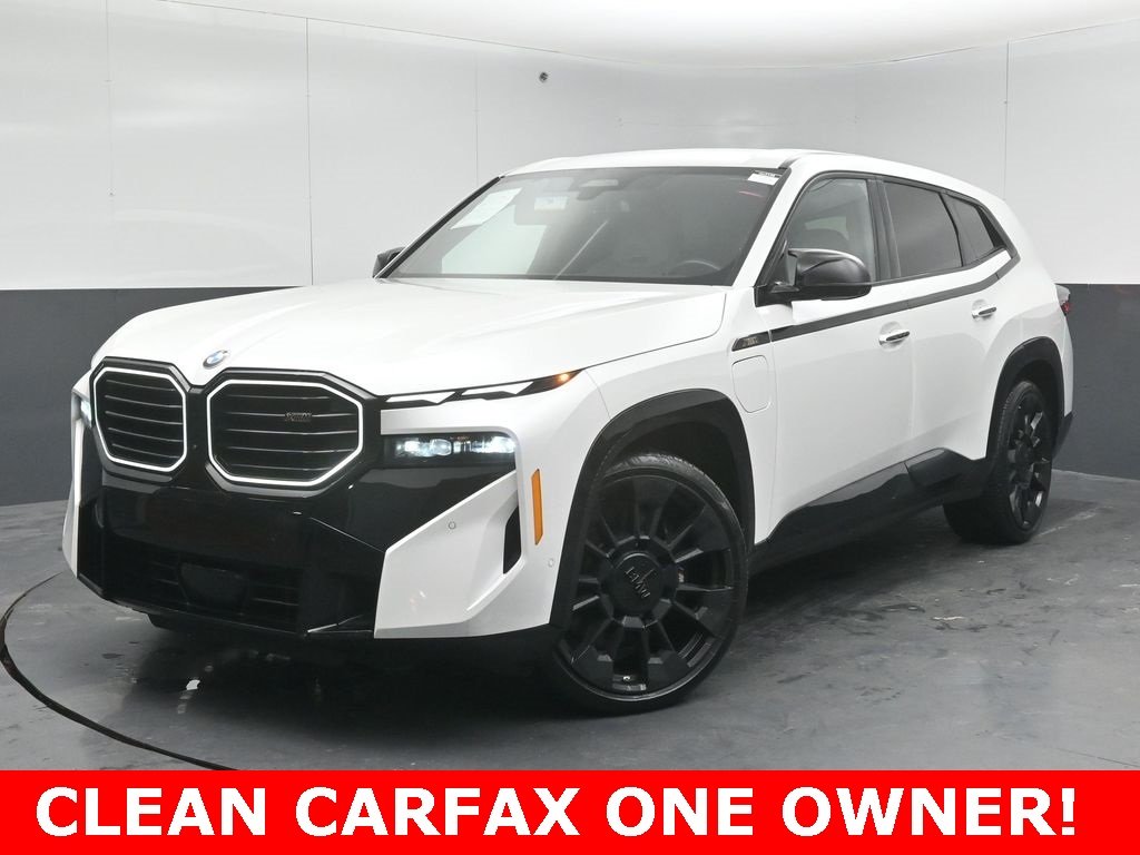 2023 BMW XM - Image 2