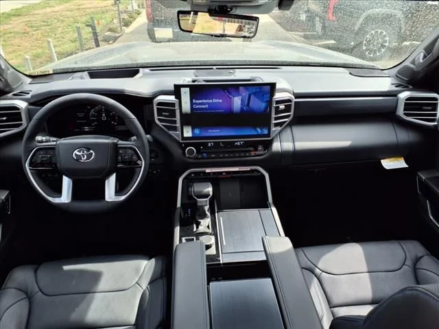 New 2025 Black Toyota Platinum image 3