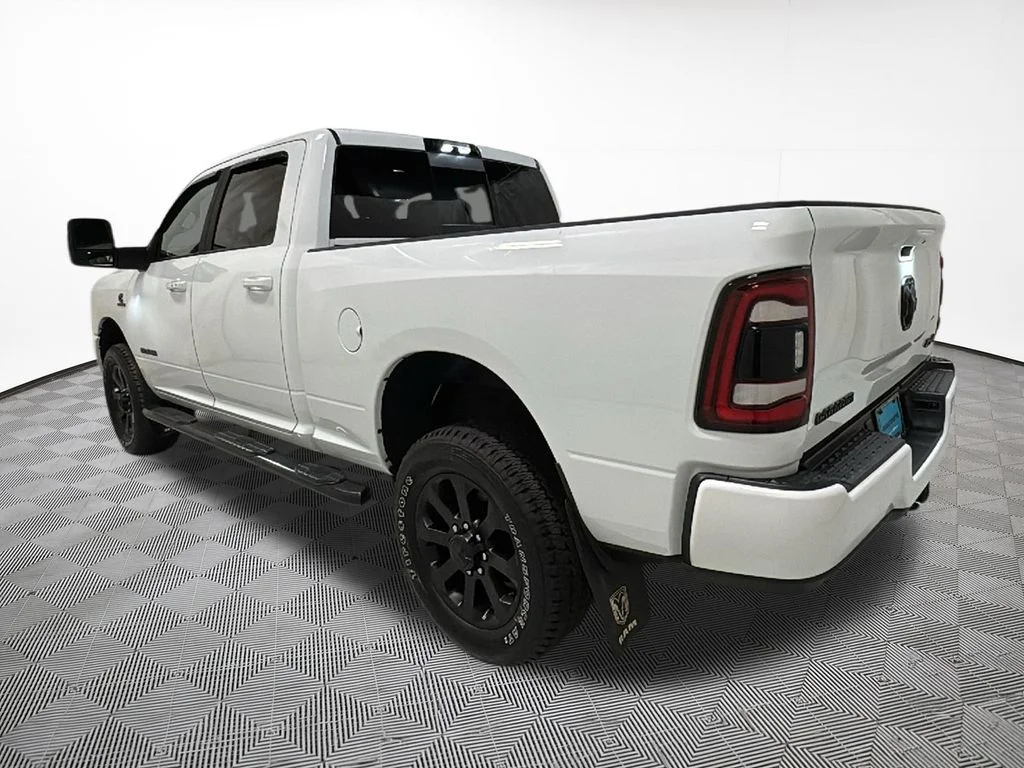 Used 2023 White Ram Laramie image 11