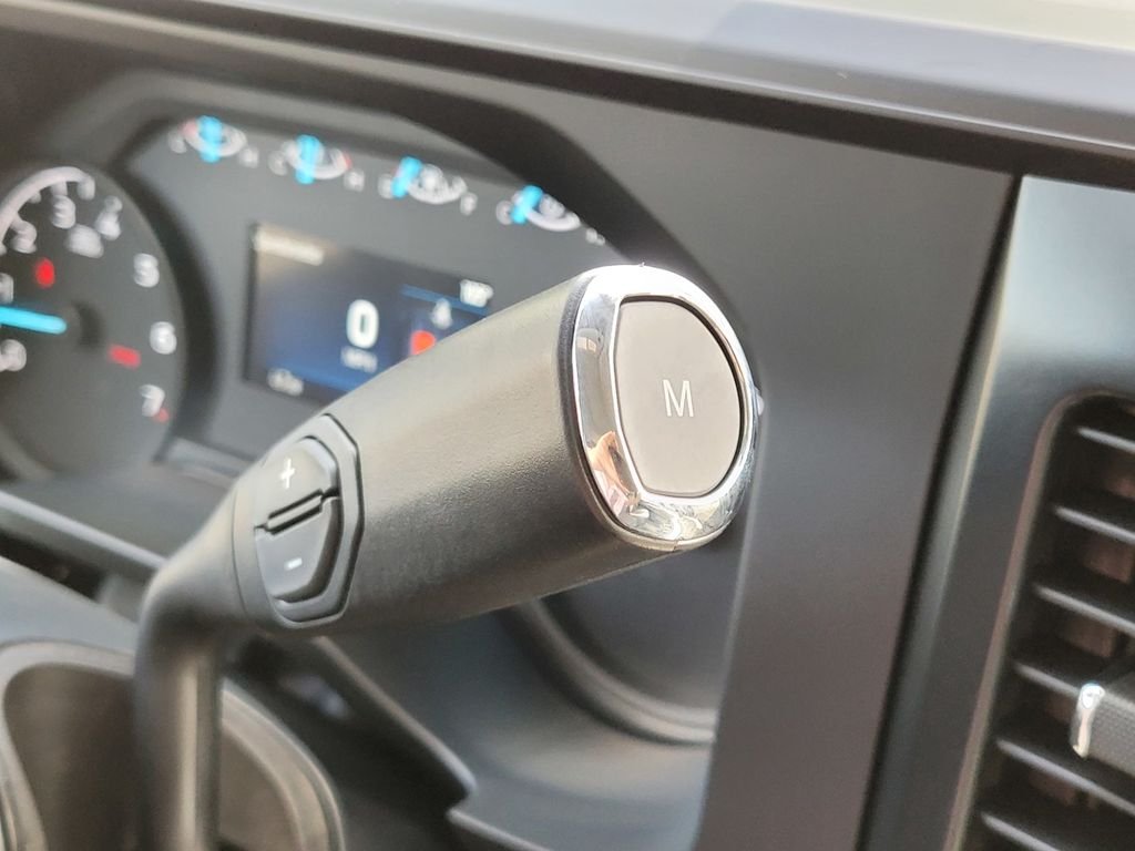 New 2026 Oxford White Ford F-250® XLT image 10