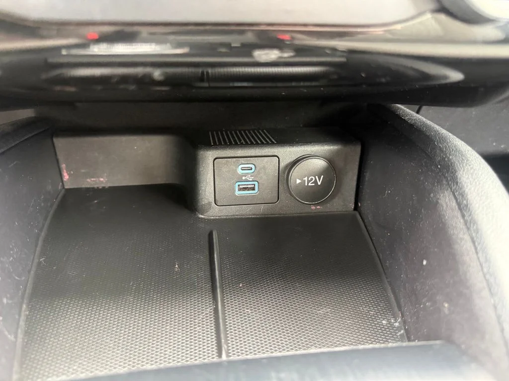 Used 2022 Silver Ford S image 21