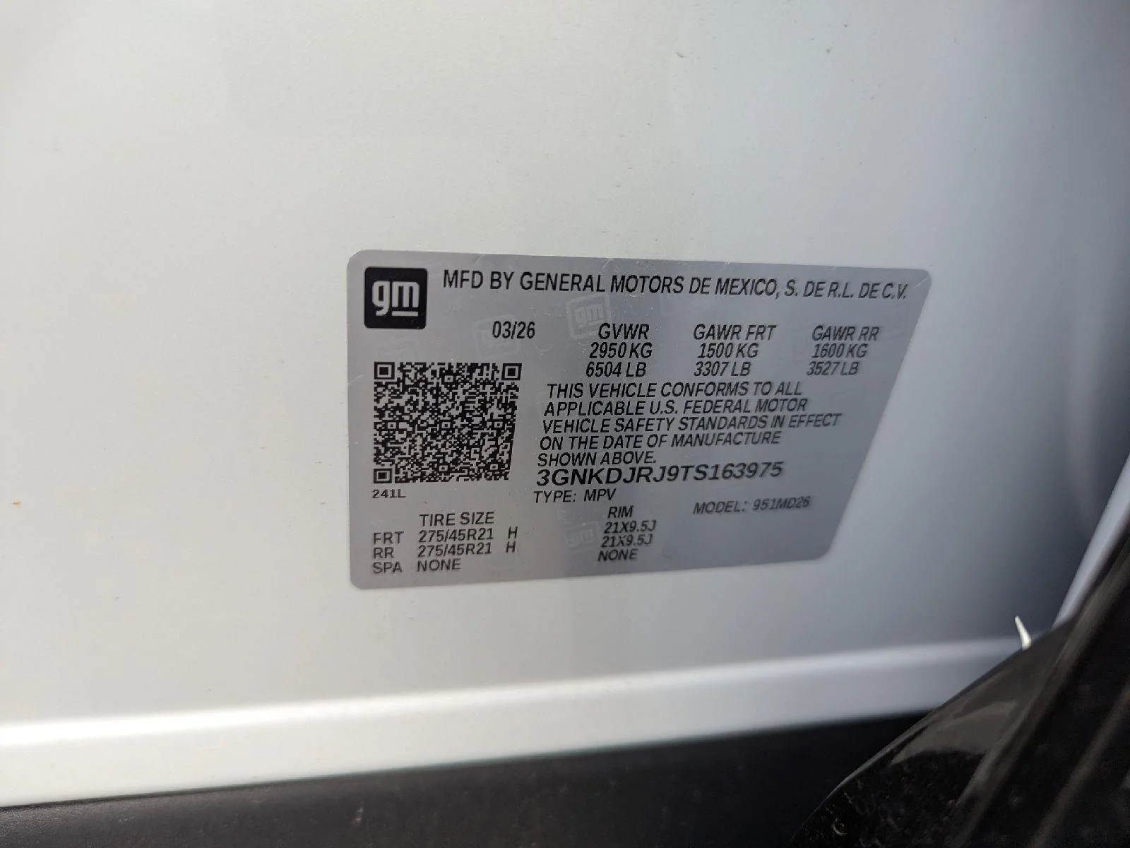 New 2026 Polar White Tricoat Chevrolet RS image 54