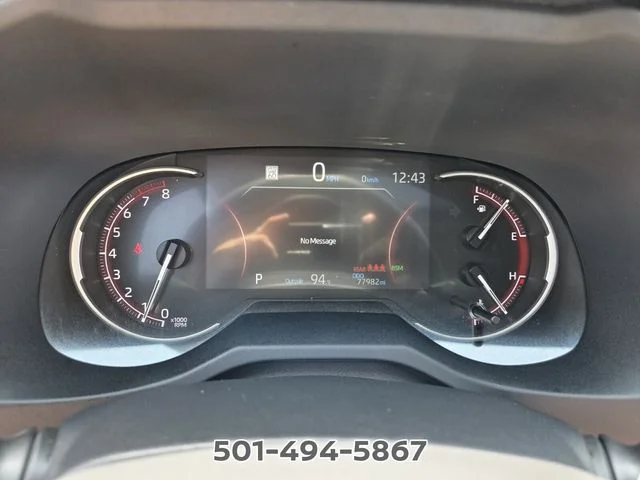Used 2023 Beige Toyota XLE Premium image 21