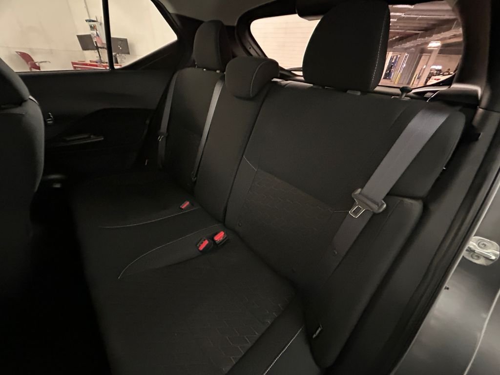 Used 2022 Gray Nissan S image 19