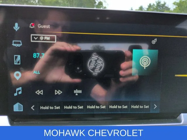 Used 2025 Cypress Gray Chevrolet LT (2FL) image 14