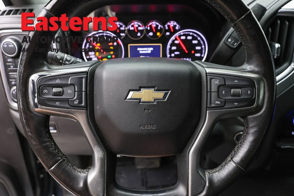 Used 2020 Gray Chevrolet LT image 10