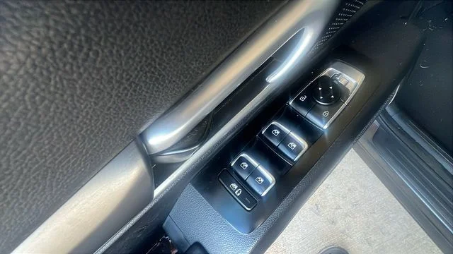 Used 2020 Gray Kia S image 27