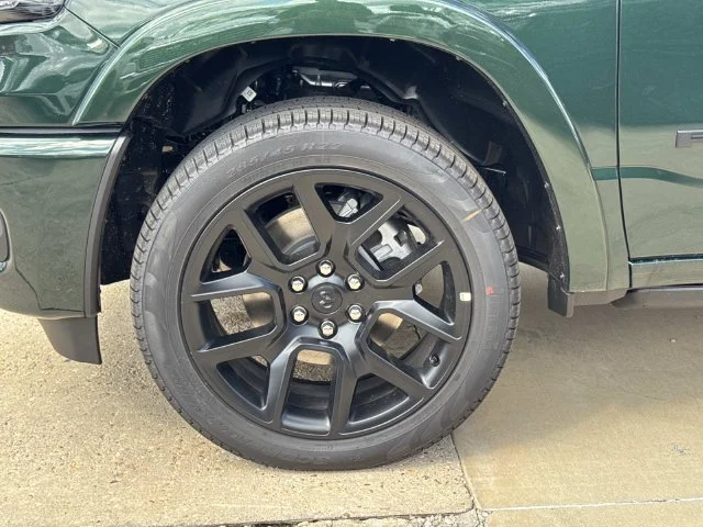 New 2027 Serrano-Green Metallic Exterior Paint RAM Laramie image 11