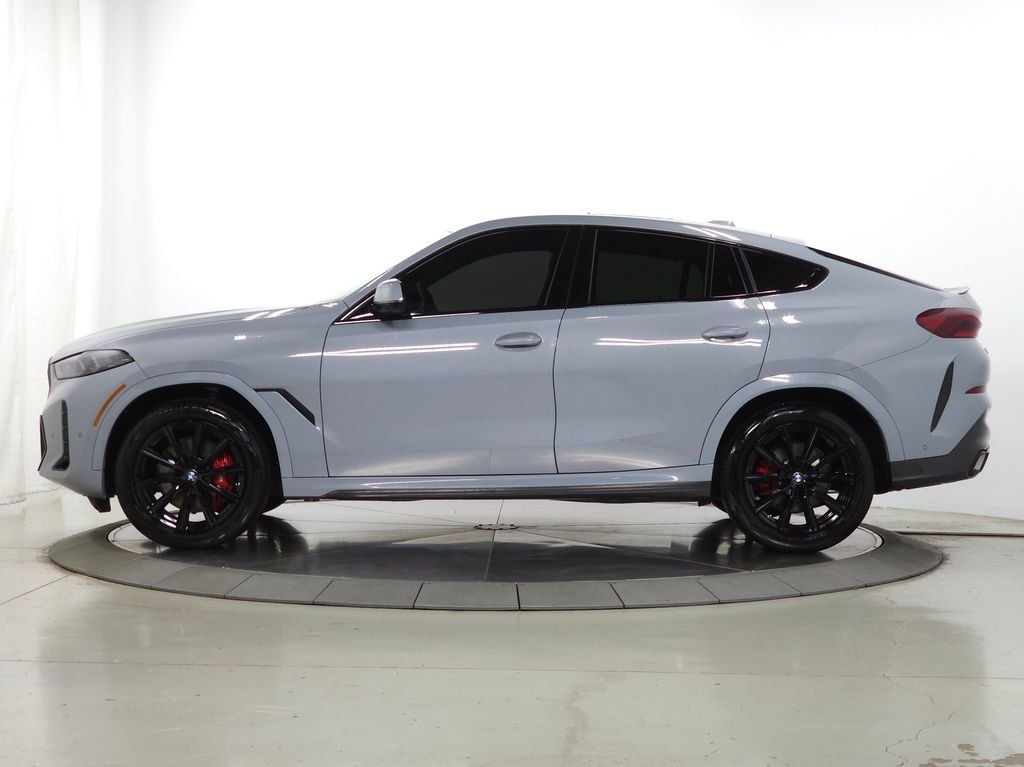 Used 2024 Gray Metallic BMW xDrive40i image 6