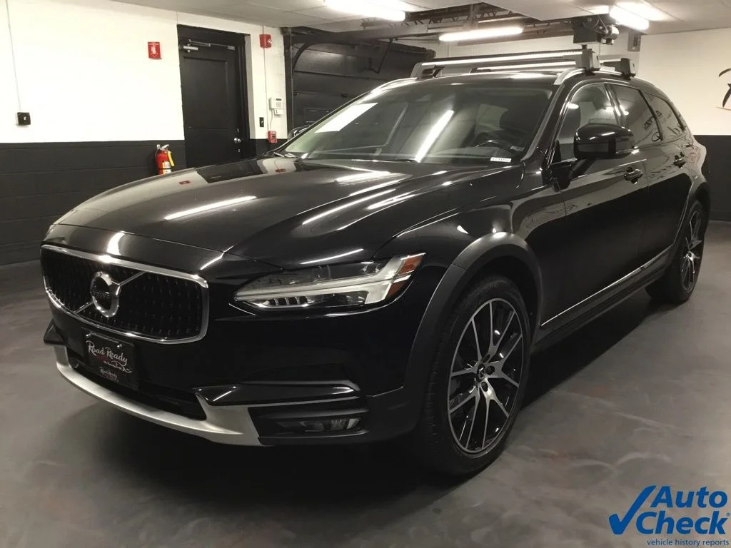 Used 2020 Black Volvo T6 AWD image 5