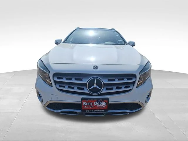 Used 2019 White Mercedes-Benz GLA 250 image 2