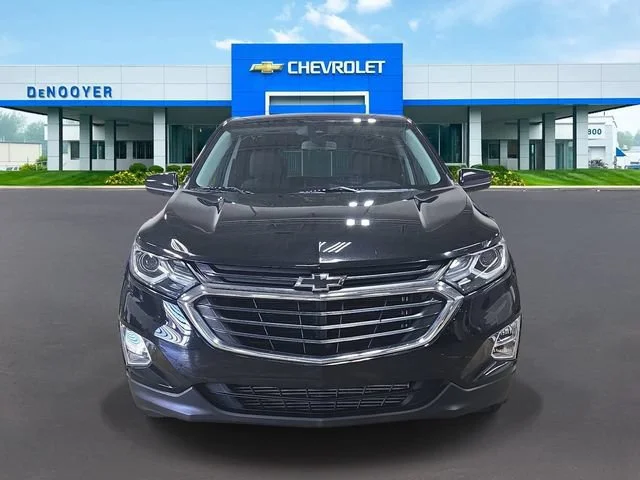Used 2021 MOSAIC BLACK METALLIC Chevrolet LT image 2
