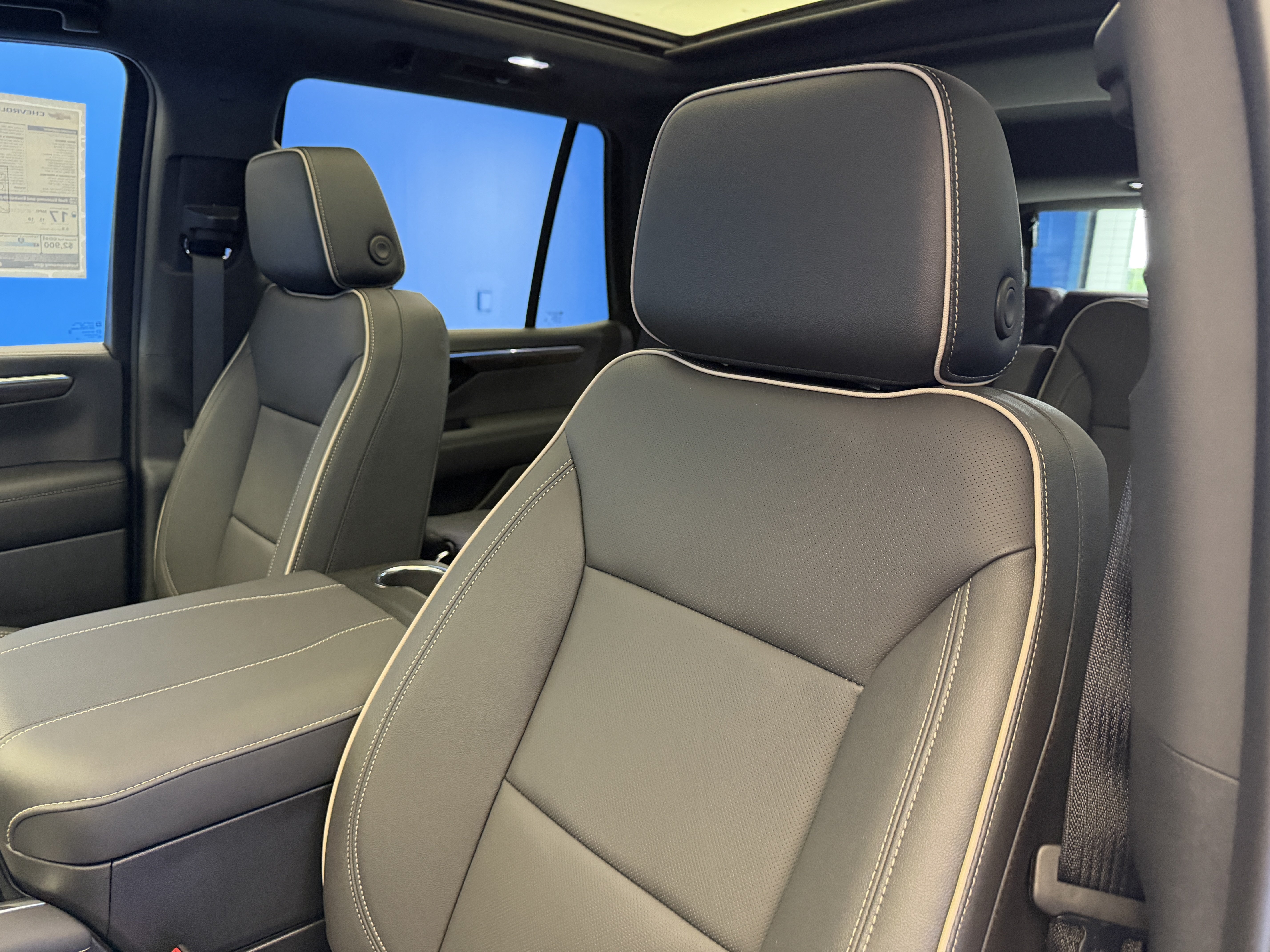 2026 Chevrolet Tahoe Premier - Photo 14