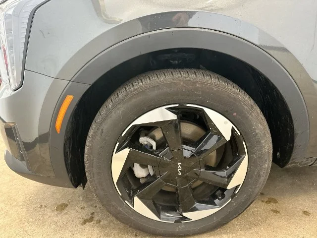 Used 2025 Gray Kia EX image 20