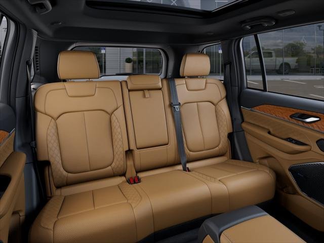 New 2026 Diamond Black Crystal Pearl-Coat Exterior Paint Jeep Summit image 41