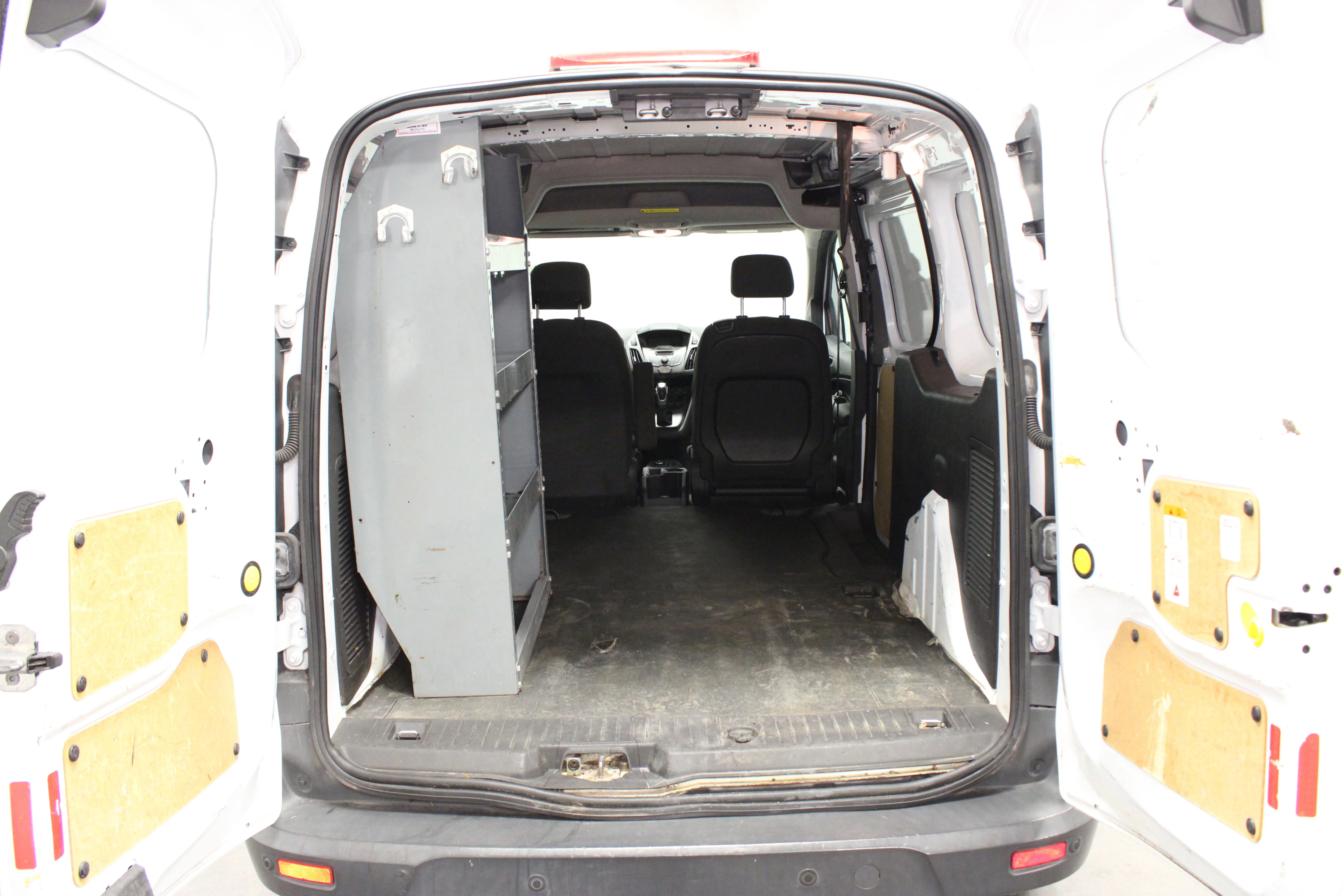 Used 2015 Frozen White Ford XL image 12