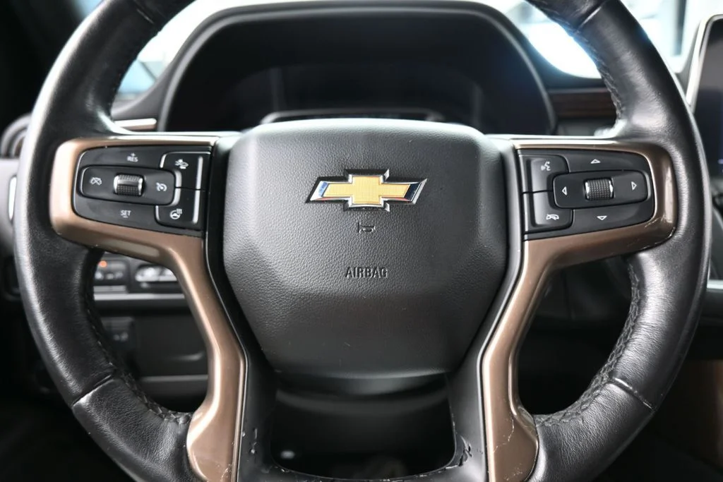 Used 2021 Black Chevrolet High Country image 36