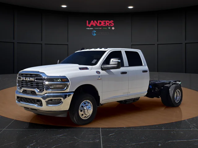 2026 RAM 5500 Tradesman 4X4 Crew Cab DRW 197" WB's photo