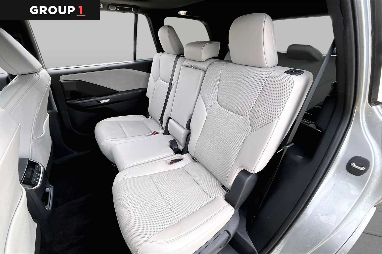 Used 2025 Celestial Silver Metallic Lexus Premium image 18