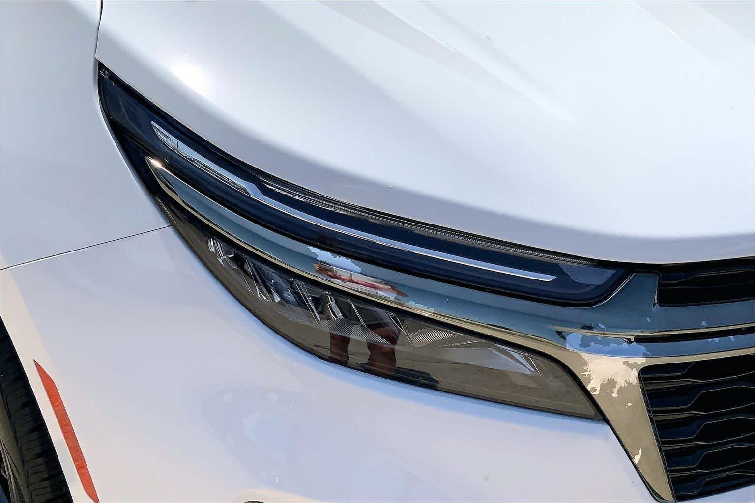 Certified Used 2023 Summit White Chevrolet RS image 27