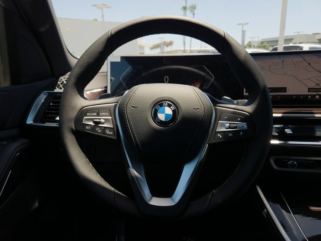 New 2026 Skyscraper Grey Metallic BMW sDrive40i image 14