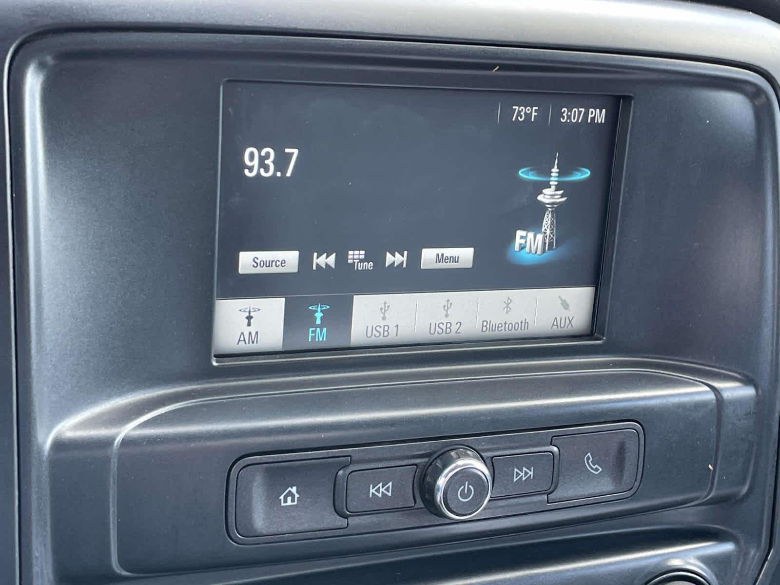 Used 2019 Quicksilver Metallic GMC  image 21