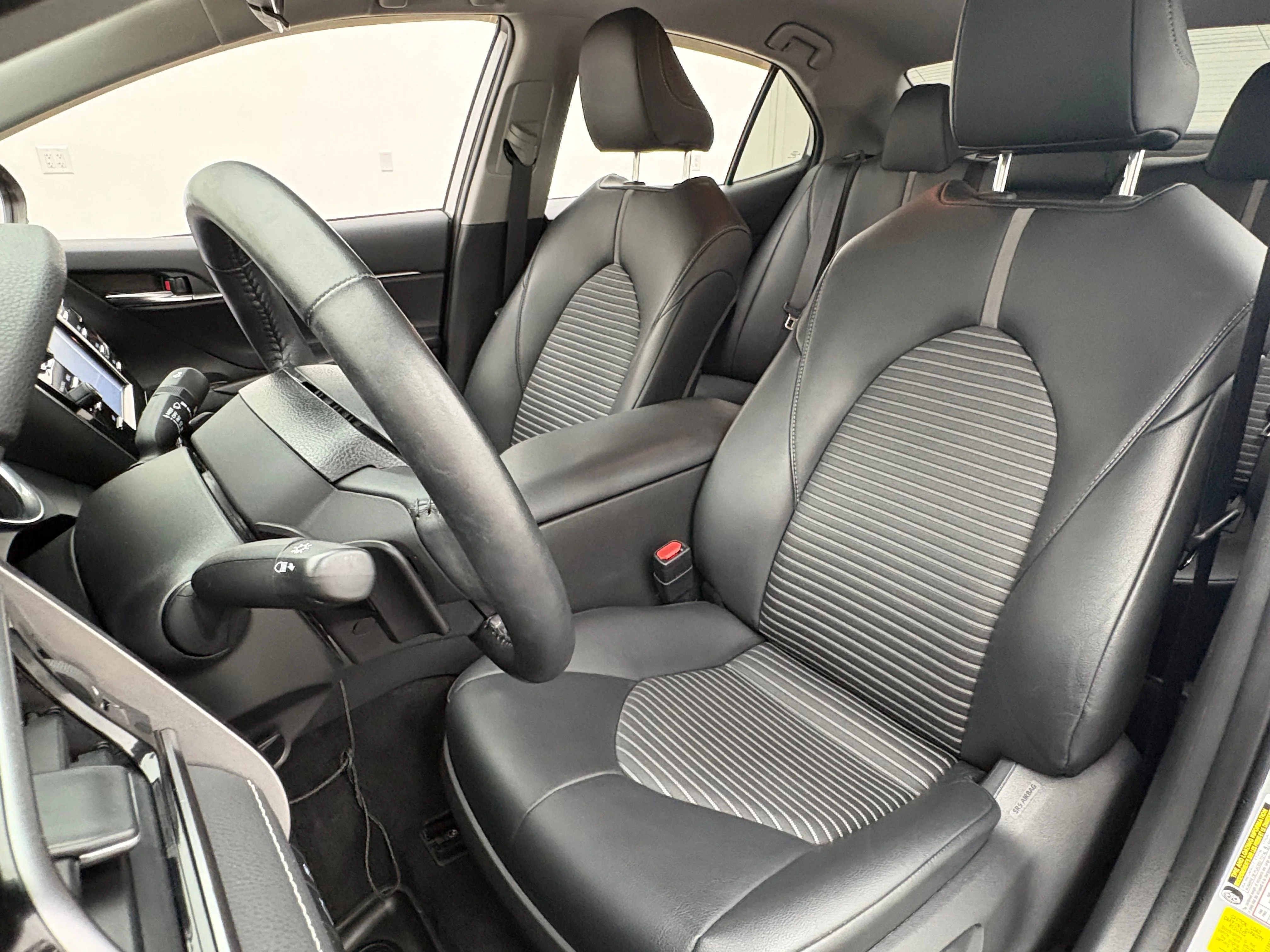 Used 2019 Celestial Silver Metallic Toyota SE image 16