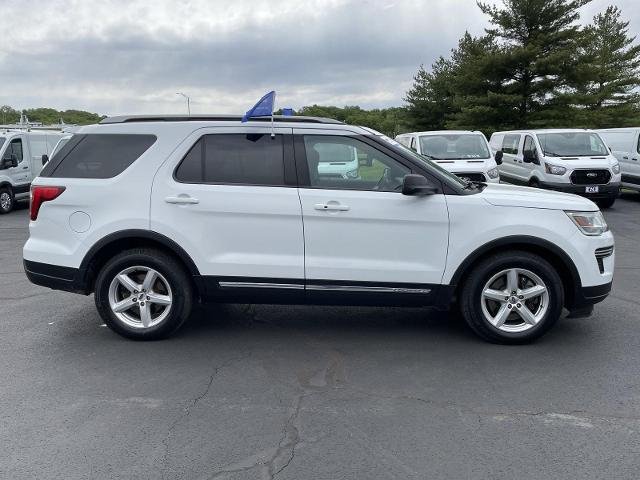 Certified Used 2018 Oxford White Ford XLT image 34