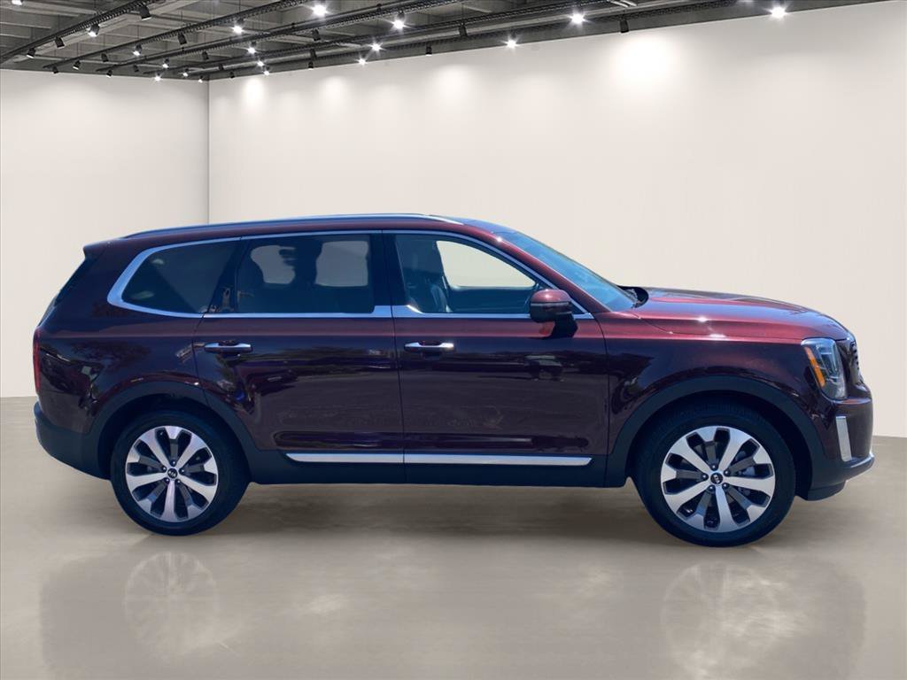 Used 2021 Sangria Kia S image 9