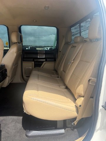 Used 2018 White Ford LARIAT image 14