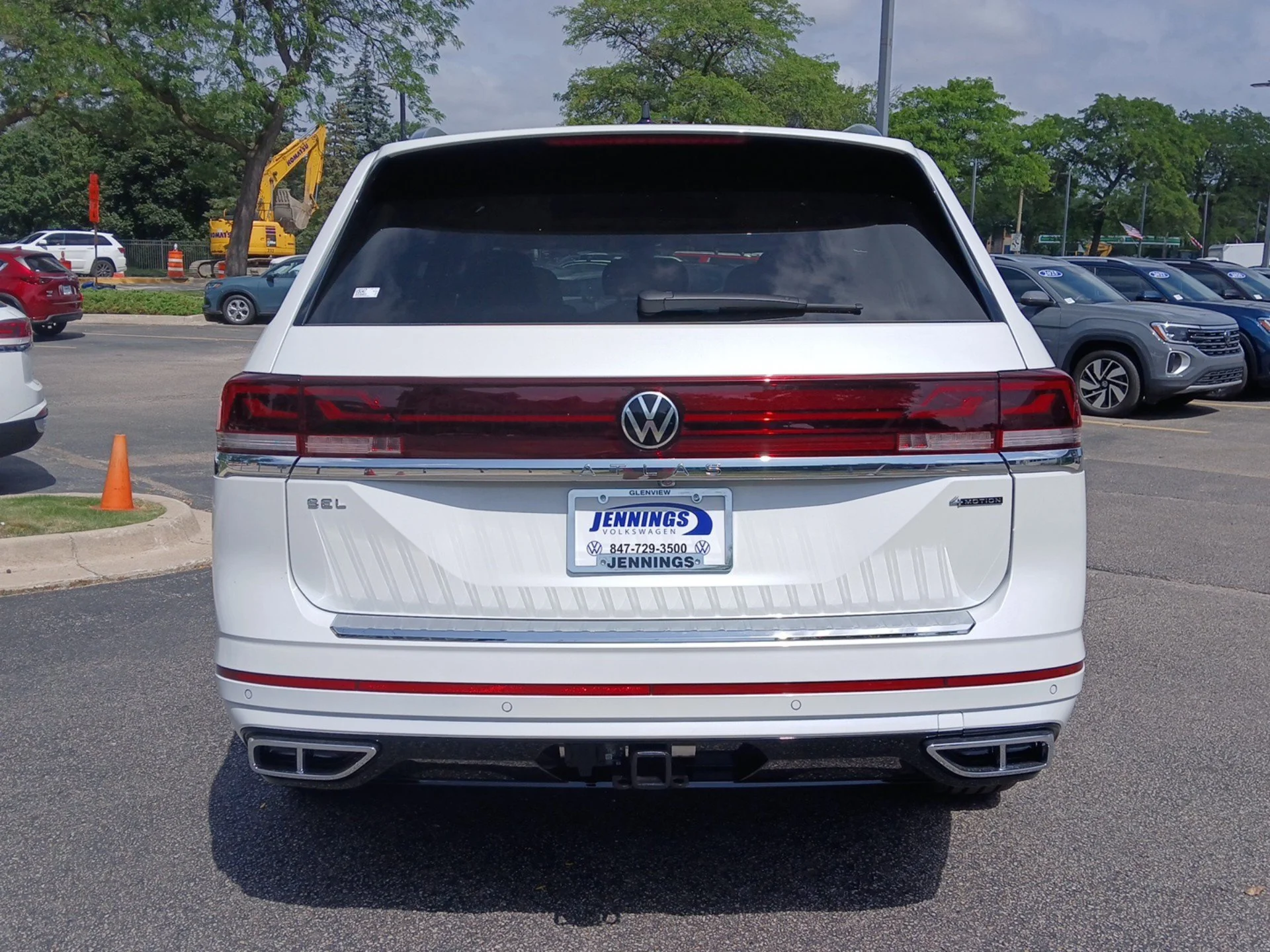 New 2026 Opal White Pearl Volkswagen 2.0T SEL Premium R-Line image 28