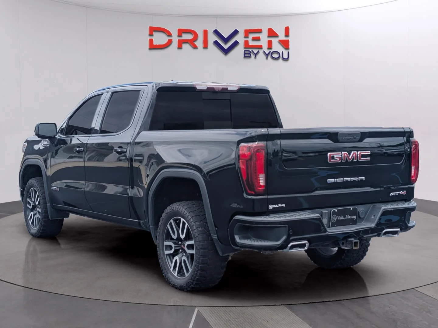 Used 2021 Onyx Black GMC AT4 image 3